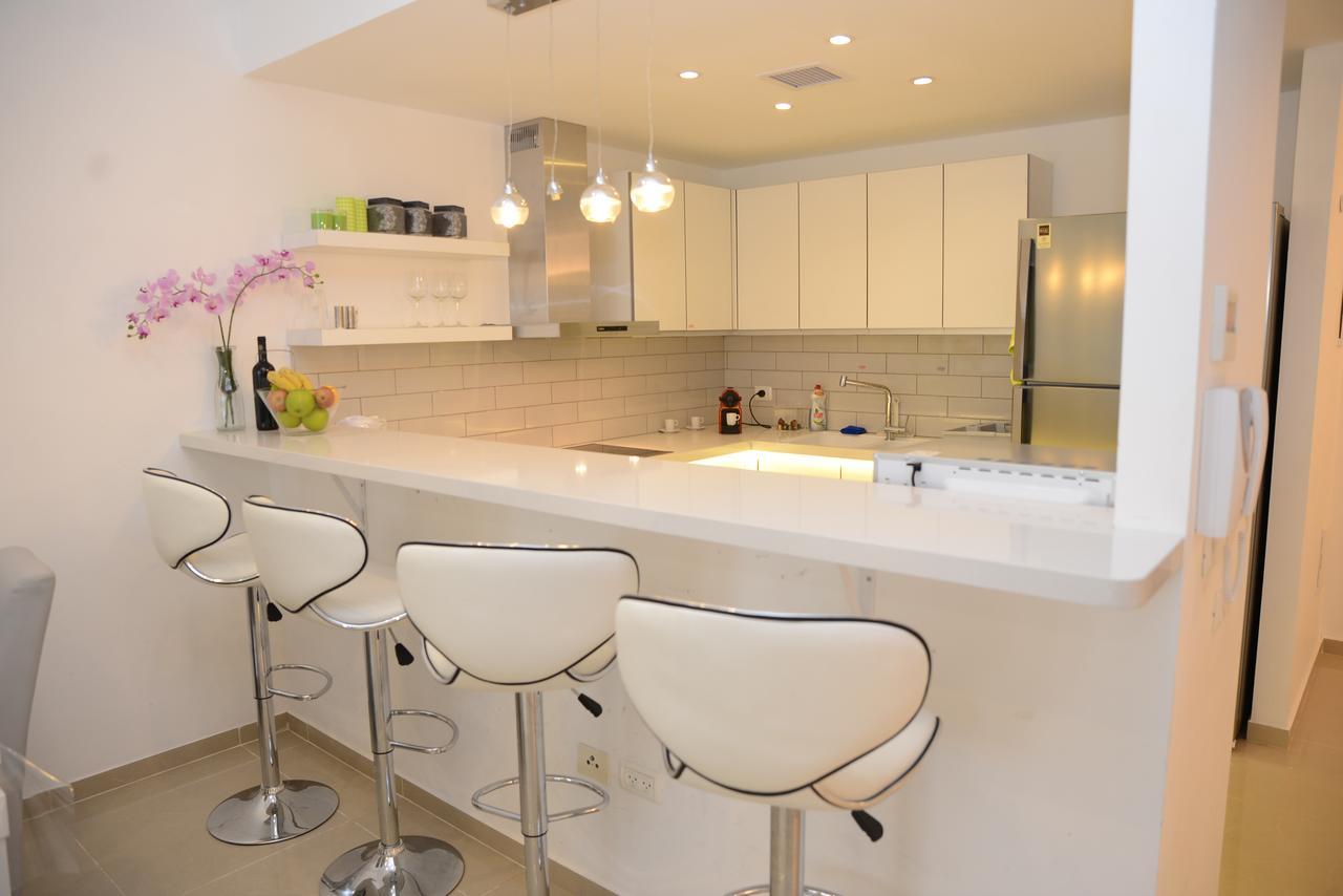 Saidoff, Amazing 4 Bedroom 3 Bath In City Center, Pool, Parking!!! Ierusalim Exterior foto