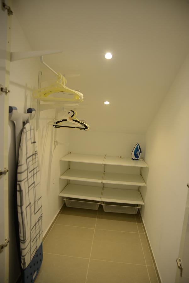 Saidoff, Amazing 4 Bedroom 3 Bath In City Center, Pool, Parking!!! Ierusalim Exterior foto
