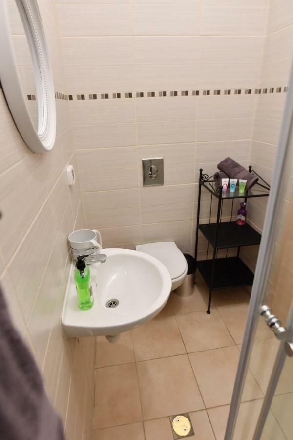 Saidoff, Amazing 4 Bedroom 3 Bath In City Center, Pool, Parking!!! Ierusalim Exterior foto