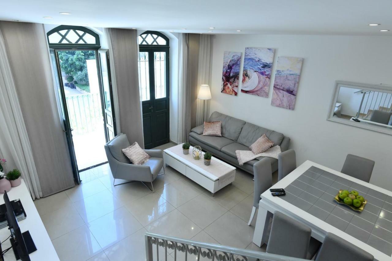 Saidoff, Amazing 4 Bedroom 3 Bath In City Center, Pool, Parking!!! Ierusalim Exterior foto