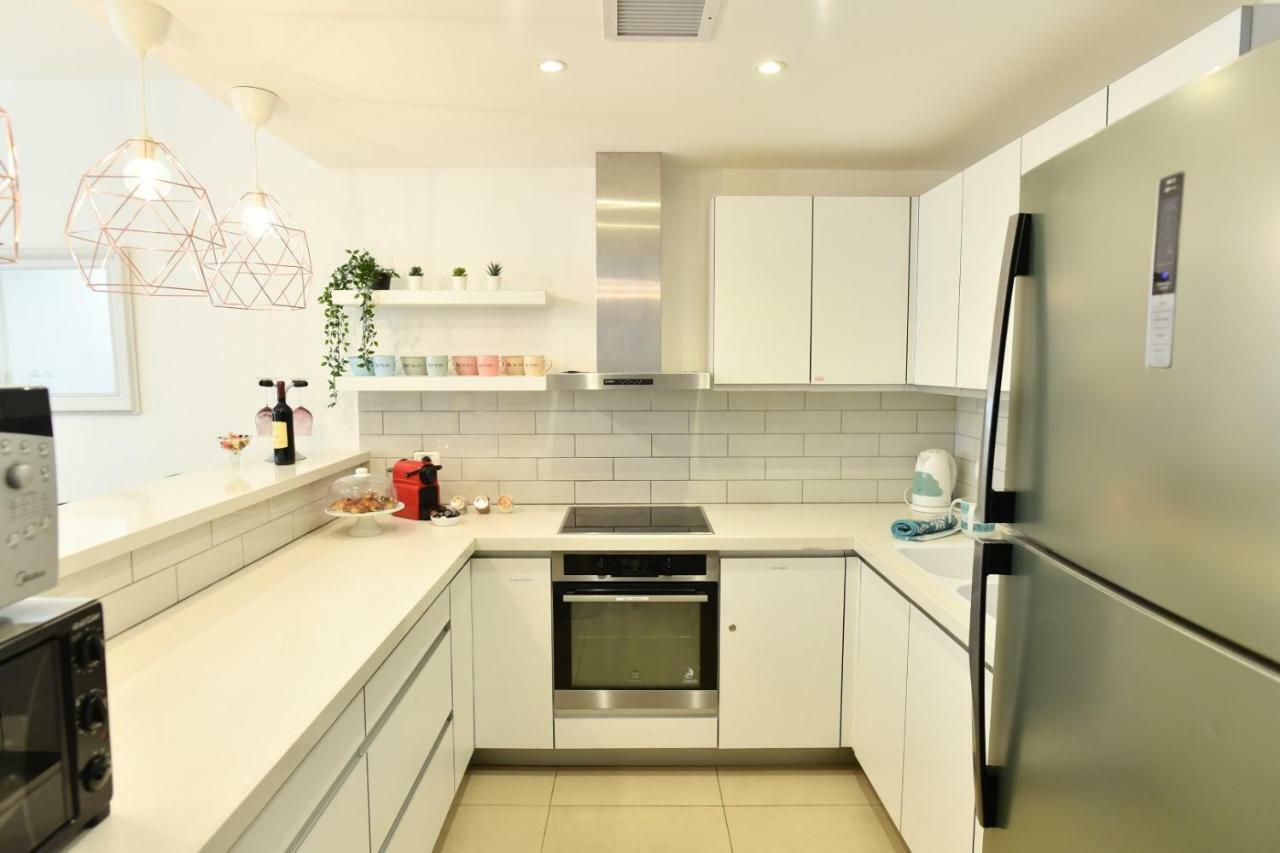Saidoff, Amazing 4 Bedroom 3 Bath In City Center, Pool, Parking!!! Ierusalim Exterior foto